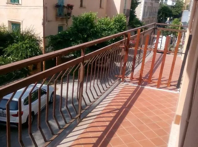 בית הארחה Sui Tigli